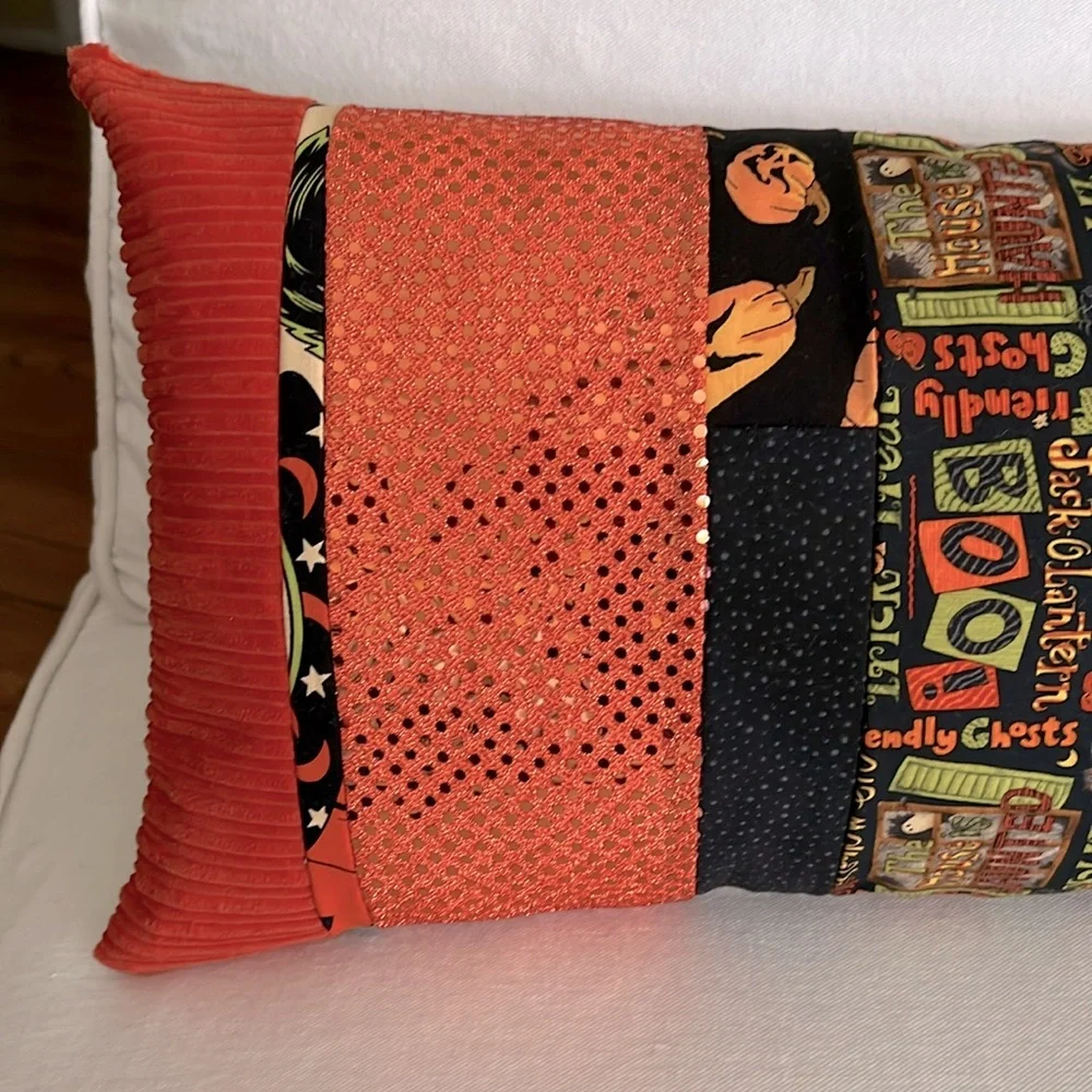 🧡🖤🎃Halloween Patchwork Throw Pillow